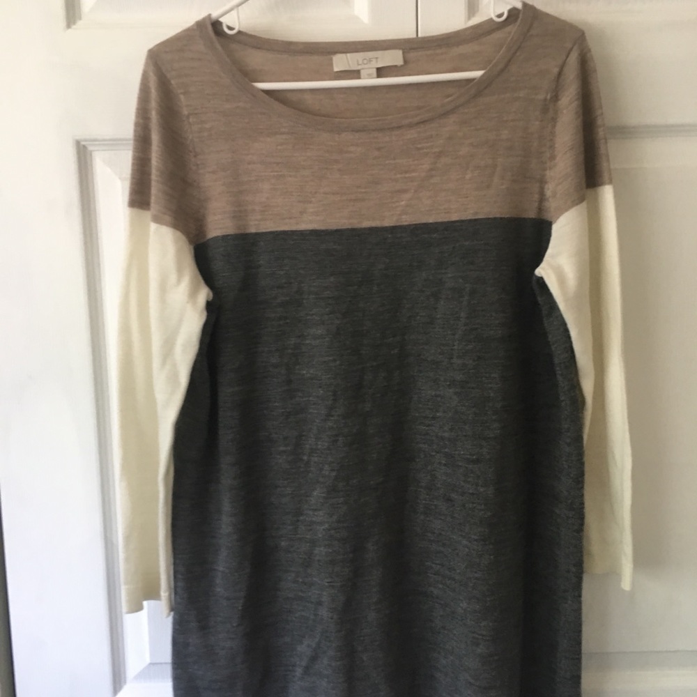 LOFT color block sweater large